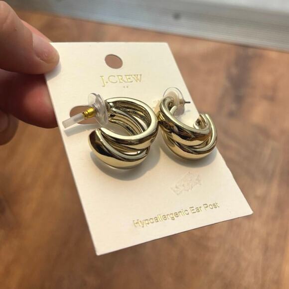 NWT J.Crew Double Hoop Earrings In Gold - Picture 4 of 5